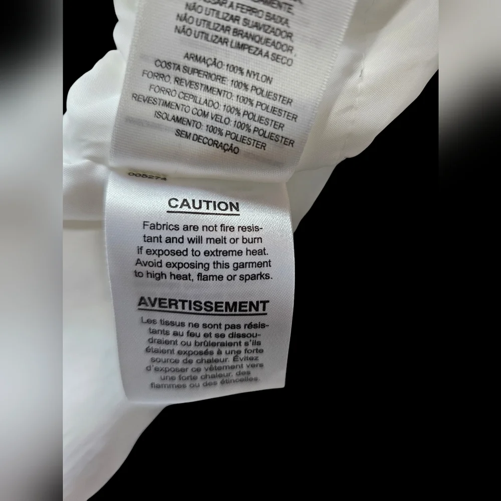 Columbia Women's Waterproof Snow Coat in red, size Large - Picture 14 of 14